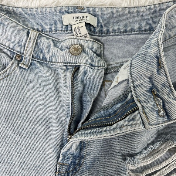 FOREVER 21 Womens SIZE 28 Cut Off Shorts Light Blue Denim Distressed Rips - Picture 8 of 11